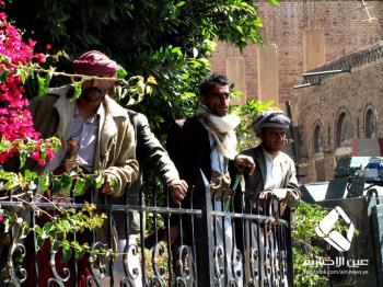 شاهد بالصور: المسلحين من المدنيين والعسكريين اليوم في منطقة القاع شاهد بالصور: المسلحين من المدنيين والعسكريين اليوم في منطقة القاع