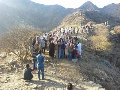 سقوط مرتفعات استراتيجية قريبة من قاعدة العند في ايدي الحوثيين (تفاصيل + صورة)