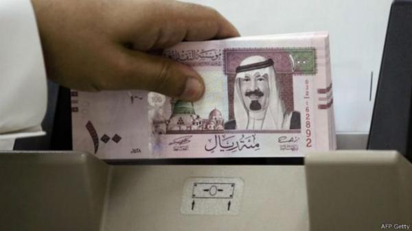 ما مدى قدرة دول الخليج على تحمل تدهور اسعار النفط؟