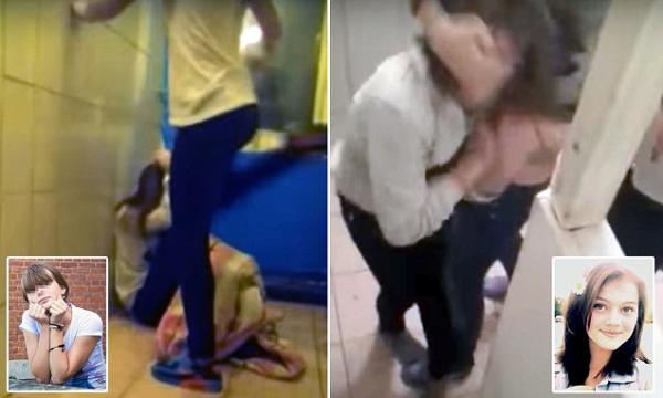بالفيديو: طالبة تتعرض لهجوم وحشي من زميلاتها في حمام المدرسة