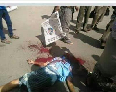 عدن: في جريمة بشعة.. مسلح يقتل أحد ابناء الشمال أمام مرأى ومسمع المواطنين (صورة)