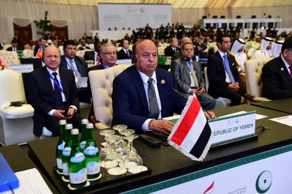  مسؤول رفيع بوفد هادي طالب بحق اللجوء ببريطانيا 