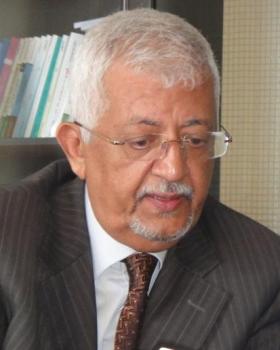 ياسين سعيد نعمان يرى أن لا حل الا بالمبادرة ويصف ثورة شباب اليمن بـ " الأزمة "