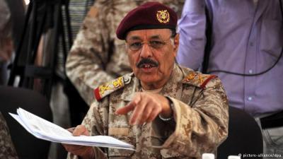 صحيفة عكاظ : وساطات قبلية لتسليم العاصمة صنعاء سلمياً