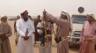 الشيخ حمود المخلافي يلجأ إلى الخطة "ب" لتحرير مدينة تعز (فيديو)