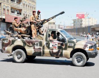 عاجل: اللواء على محسن يعلن حالة الطوارئ داخل الفرقة تحسباً لتفجير الوضع عسكريا من قبل النظام