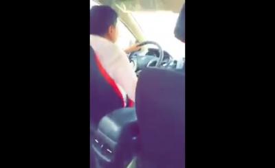 شاهد فيديو: سائق سيارة أجرة آسيوي يتحرش بفتاة سعودية