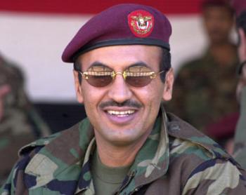 "حرب خفية" حول ترشيح نجل صالح لمنصب وزير الدفاع و مشاورات مكثفة لإعلان الحكومة المقبلة وتحركات لإعادة هيكلة الجيش