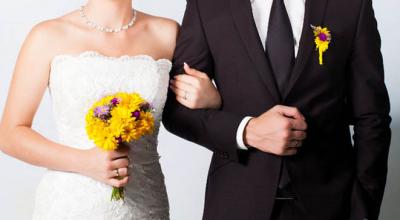 قصة عروسين توفيا بعد أسبوع من زواجهما