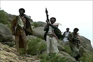 اليمن: الحوثيون يحاولون السيطرة على منطقة حدودية القريبة من احد المنافذ الحكومية، ومواجهات مع نقطة امنية