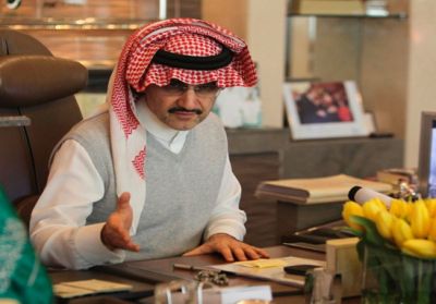 الوليد بن طلال يتعهد بالتبرع بكامل ثروته للأعمال الخيرية