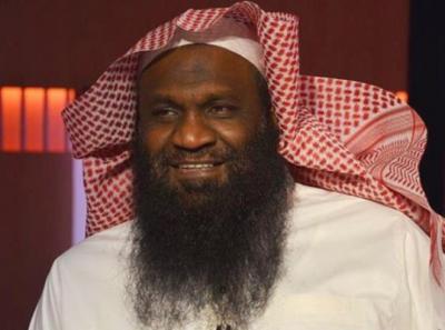الشيخ الكلبناني يعلنها صراحة: لن امنع بناتي من قيادة السيارة داخل السعودية (فيديو)
