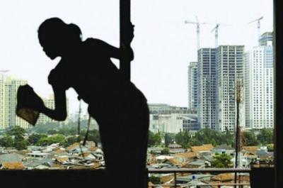 سعودي يحبس عاملته الهندية في غرفة.. لهذا السبب!!