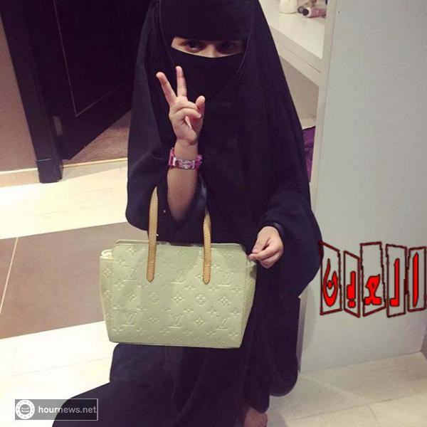 احتشاد غير مسبوق لبنات السعودية والشبان لمشاهدة الطفلة اليمنية الشهيرة "رغد دايز" (صور + فيديو)