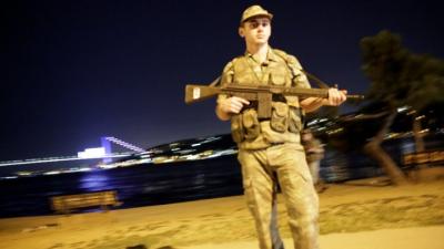 ما الذي يعرف حتى الآن عن محاولة الانقلاب الفاشلة في تركيا؟