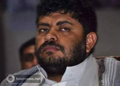 محمد علي الحوثي يظهر من وسط سيول صنعاء بعد منتصف الليل لأول مرة منذ انشاء مجلس سياسي لحكم اليمن (صورة)