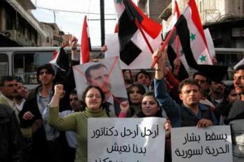 الثورات العربية في عامها الاول: هنا أخفقت وهنا حققت أهدافها 