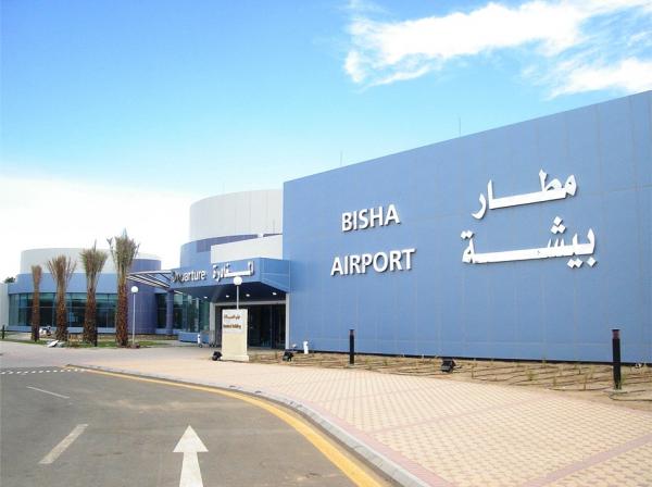مسافرون يكشفون تعرضهم لعمليات ابتزاز وإذلال من قبل السلطات السعودية في مطار بيشة (تفاصيل خاصة)