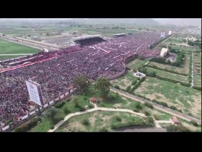 شاهد بالفيديو مفاجأة: قيادي جنوبي يتحدث من وسط السبعين عن حضور آلاف الجنوبيين للمشاركة بالسبعين