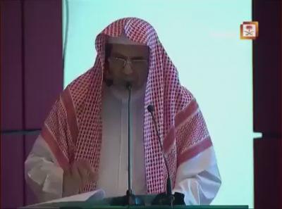 اقوى تعليق من الشيخ "بن حميد" على مستخدمي برنامج "سناب شات" (فيديو)