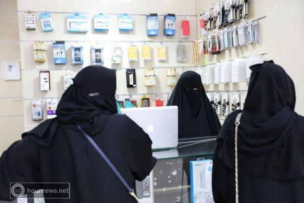 السعوديات يقتطعن حصتهن الاستثمارية من سوق الجوالات 