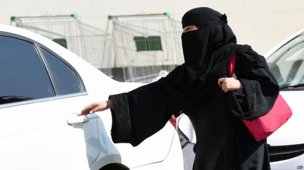 عضو بهيئة كبار العلماء السعودية: لا ولاية على المرأة إلا في الزواج