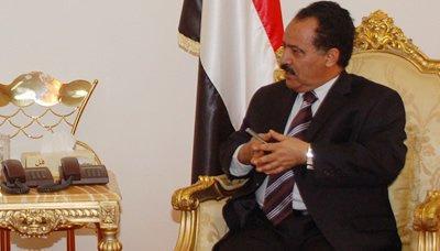 رئيس البرلمان اليمني يدعو روسيا للتدخل في اليمن