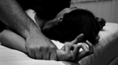تناول الفياغرا قبل تنفيذ جريمته .. رجل أعمال مصري يموت أثناء اغتصابه لمراهقة!