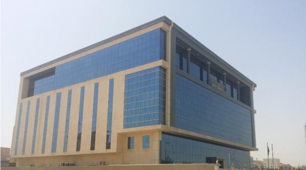 جدة.. محاكمة 15 متهماً بغسل 14 مليار ريال وتحويلها للخارج
