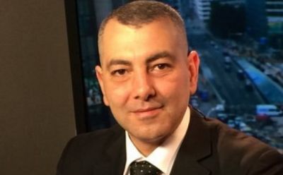  محامي دولي يفجر مفاجأة ويتهم الإمارات بالوقوف خلف #مجزرة_القاعة_الكبرى_بصنعاء دون علم التحالف