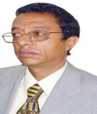 وزير الشؤون القانونية اليمني محمد المخلافي: لا عفو لأقارب صالح
