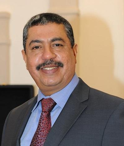 اول تعليق من خالد بحاح على بيان التحالف بشأن استهداف الصالة الكبرى بصنعاء