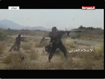 الحوثييون يبثون مشاهد فيديو لمعارك الحدود ويقولون انهم سيطروا على اربع قرى ومواقع سعودية (شاهد)