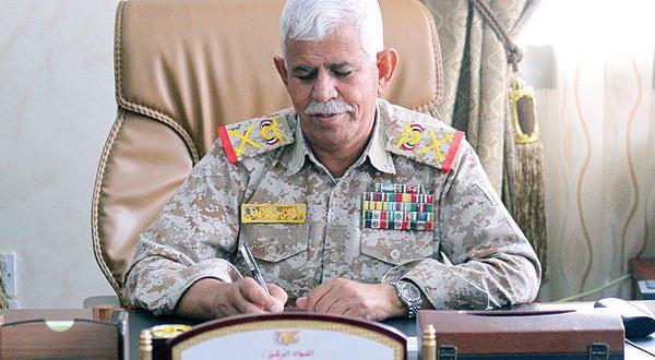 اللواء الحليلي يرد على قرار الرئيس هادي بإبعاده من قيادة المنطقة العسكرية الأولى بهذه الرسالة! (النص)