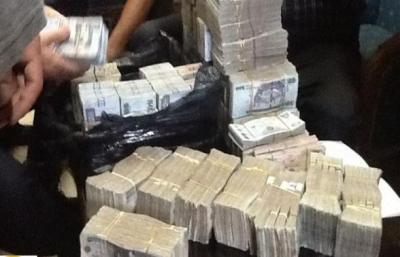 جريمة سطو مسلح تكشف قضية أكبر غسيل أموال بالمملكة زعيمها رجل أعمال يعمل في تجارة الذهب