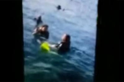 الإطاحة بامرأة سعودية ظهرت بفيديو وهي في البحر برفقة شخص وهي تقوم بهذا العمل