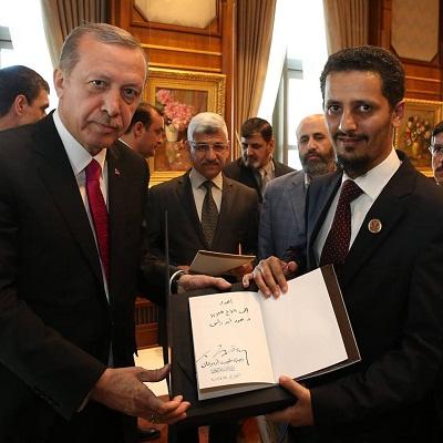 مفاجأة قوية: مقرب من الشيخ عبدالمجيد الزنداني يتبرأ من ثورة 2011 (صورة)