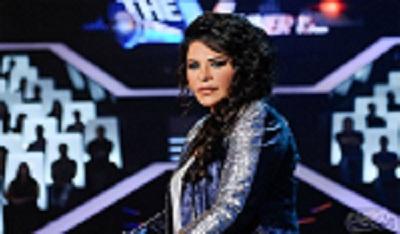 أحلام تشعل تويتر: أغسل رجل زوجي وأقبلها.. وهذا ما يفعلونه!