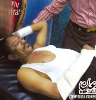 انفجار عبوة ناسفة زُرعت بالقرب من مبنى الأمن السياسي بالمنصورة.. نجاة قائد شرطة الشيخ عثمان بعدن من محاولة اغتيال ومسلحون يستهدفون نقطة كالتكس