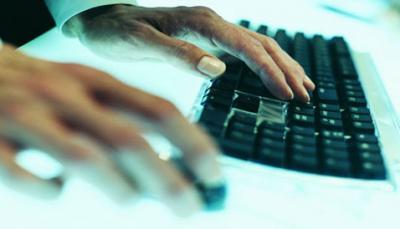 "أنونيماس" تخترق موقع الفاتيكان على الإنترنت