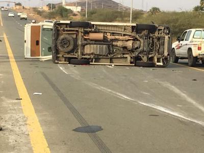 السعودية: إصابة 10 طالبات إثر انقلاب حافلة بـ«جازان»