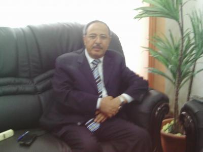 الوزيرالقهالي : يجب على الحكماء أن يستيقظوا وعلى الحكومة الانتقالية أن تبدأ بخطوات الإصلاح الحقيقي 