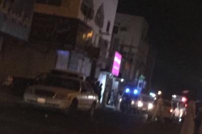 اصابة عامل يمني في سطو مسلح على محل ذهب بـ«ضباء» السعودية (صور)