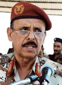 المتحدث باسم اللجنة العسكرية في اليمن محمد وطارق صالح تمردا على هادي