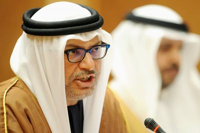 تصريحات جديدة لقرقاش يحذر فيها قطر من "الطلاق التام"