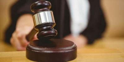 الحكم بالسجن مع وقف التنفيذ على بنات أمير إماراتي