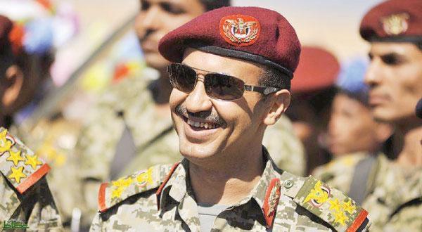 صحيفة فرنسية: اللواء عسيري سافر إلى ابو ظبي لمقابلة «أحمد علي عبدالله صالح» ومخطط سعودي للإطاحة بهادي