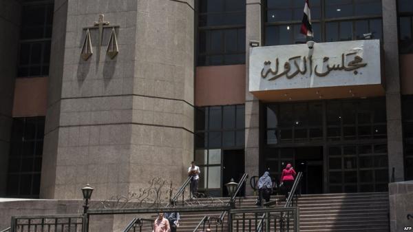 قاض مصري يتظلم للرئيس: ما فعلته لم يحدث منذ 70 عاما
