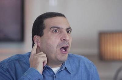 بالفيديو: ردة فعل صادمة لعمرو خالد بعد مقابلته شابا قطريا!