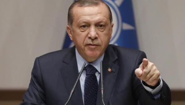 رجب أردوغان يطيح بقادة القوات الجوية والبرية والبحرية